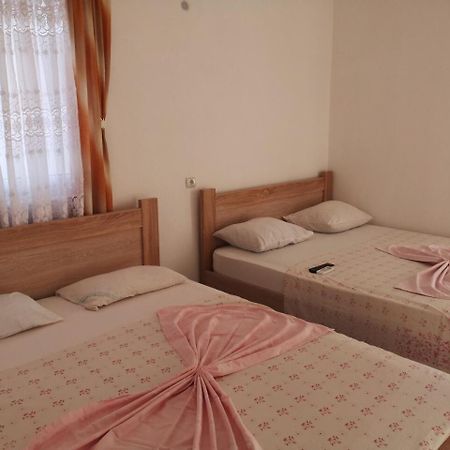 Apartments Daris Улцин Стая снимка